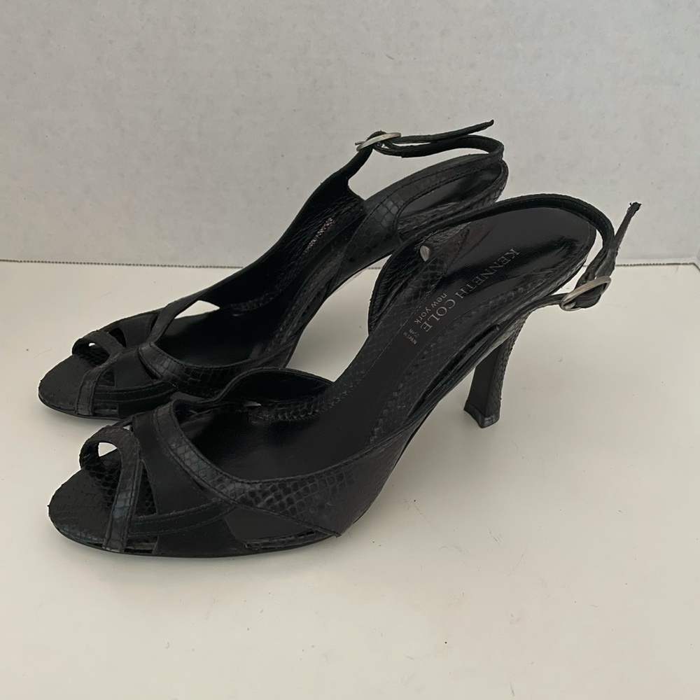 Kenneth Cole New York Black High Heels, Open Toe, Leather, Spain, Size 7.5.